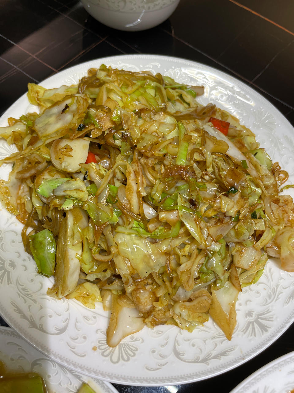 最近爱吃粉丝粉条～包菜炒粉丝