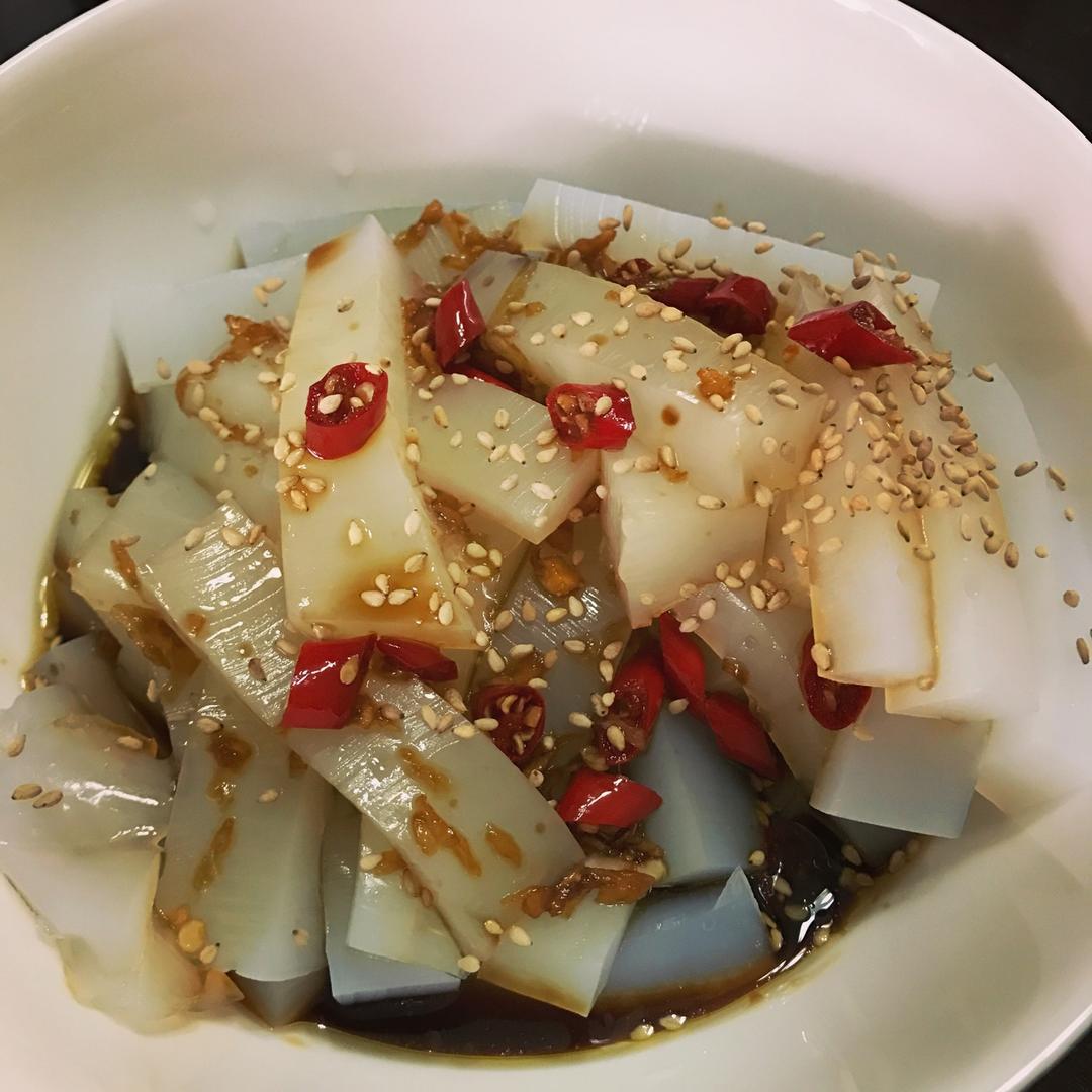 最朴素的凉拌凉粉
