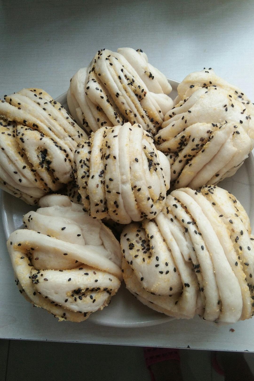 手机用户514038ko做的玉米面夹心花卷