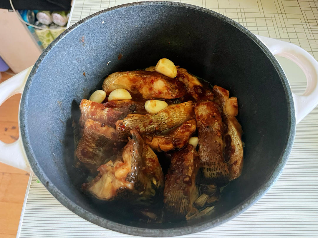 葱香焗鲈鱼