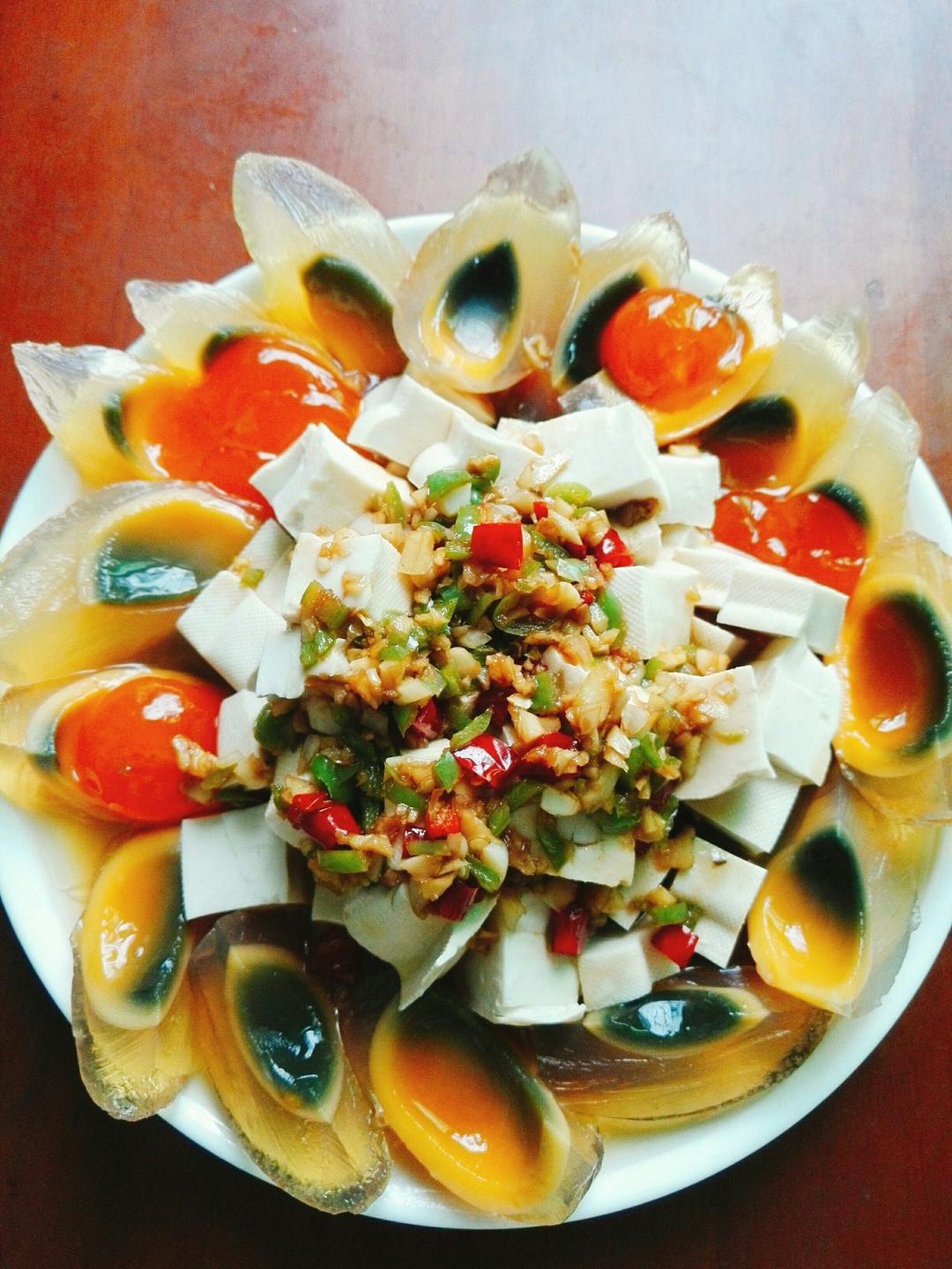 皮蛋豆腐