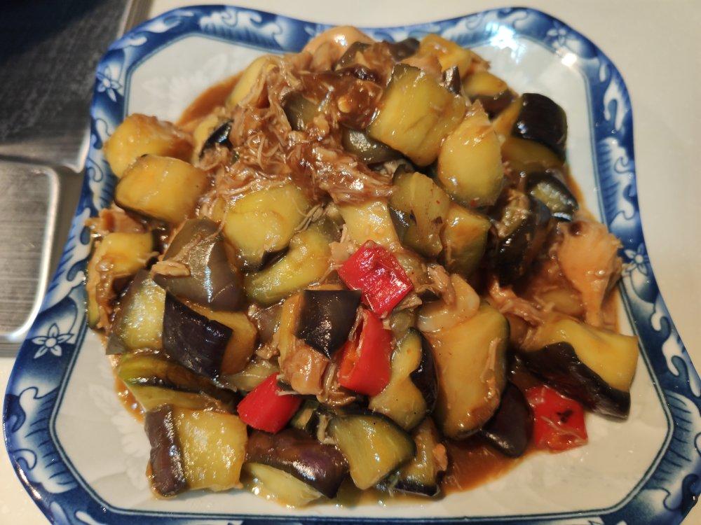 家常红烧茄子🍆，只要少量的油且下饭