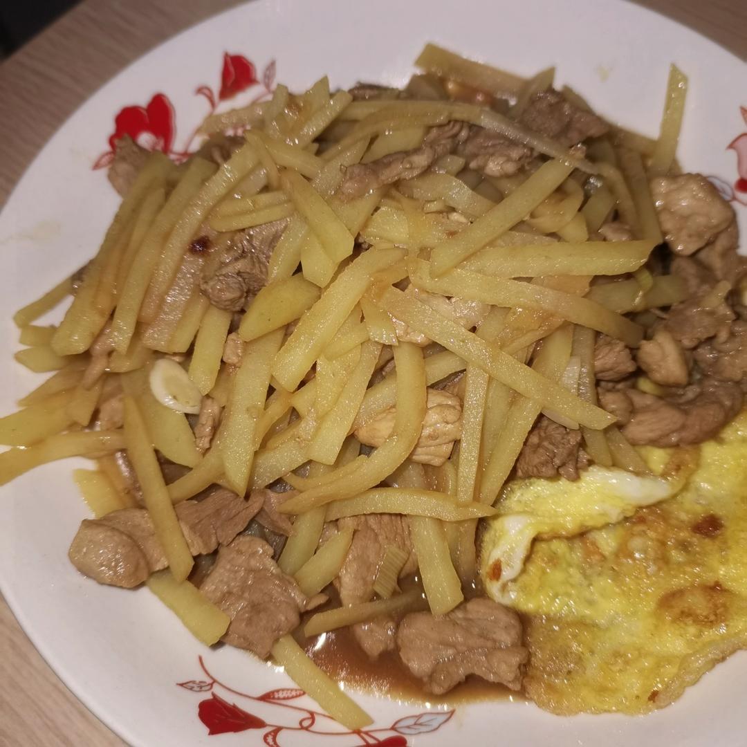 土豆丝炒肉