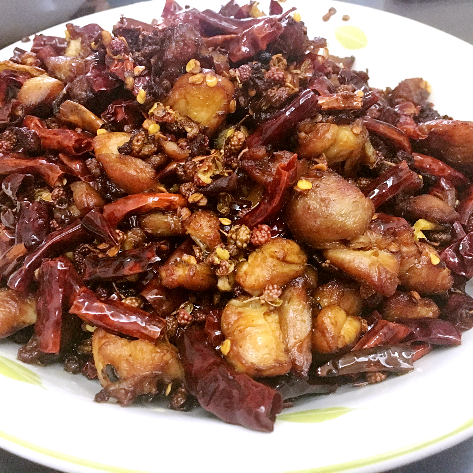 聪明的肚脐做的辣子鸡