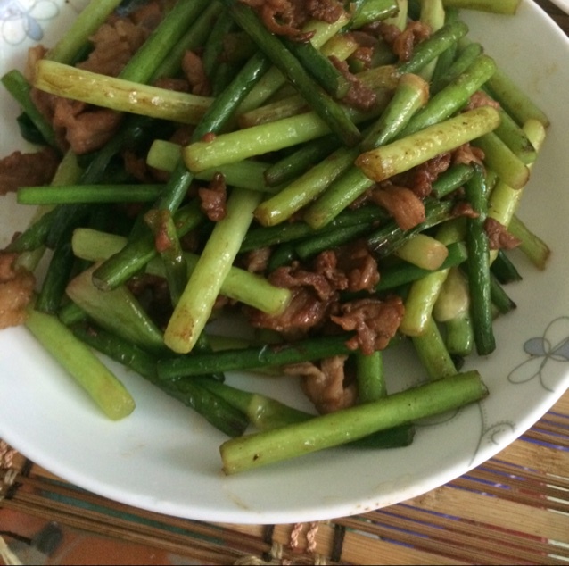 蒜薹炒肉丝