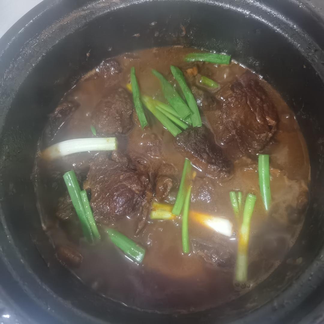 番茄炖牛腩