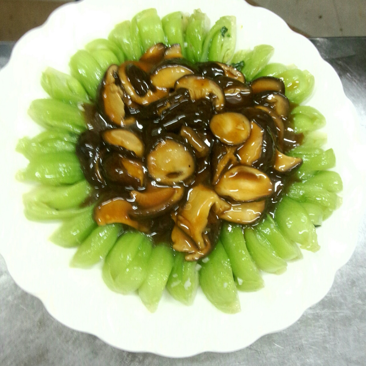 香菇扒油菜