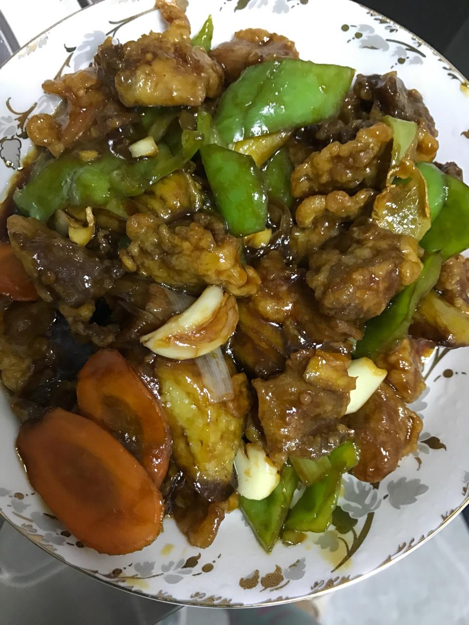 溜肉段烧茄子（东北硬菜呀哈哈）