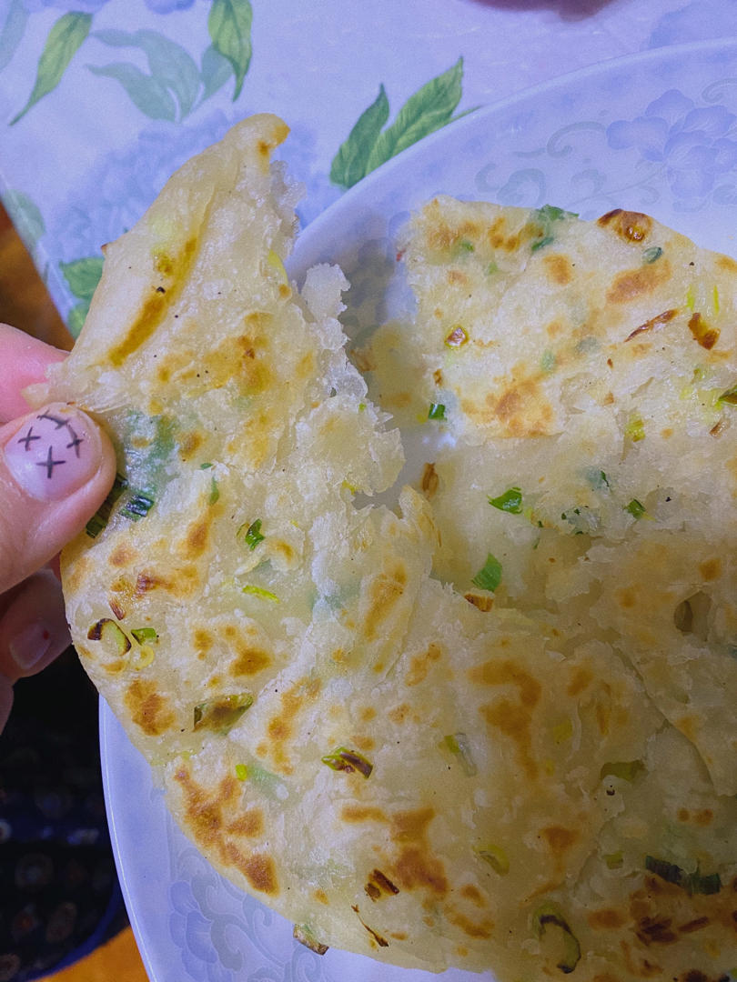 葱油饼（附外酥里嫩的技巧）