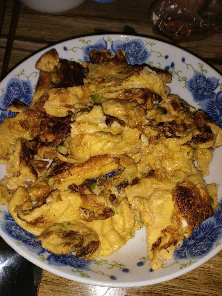 咪咕晓佳做的葱花炒鸡蛋