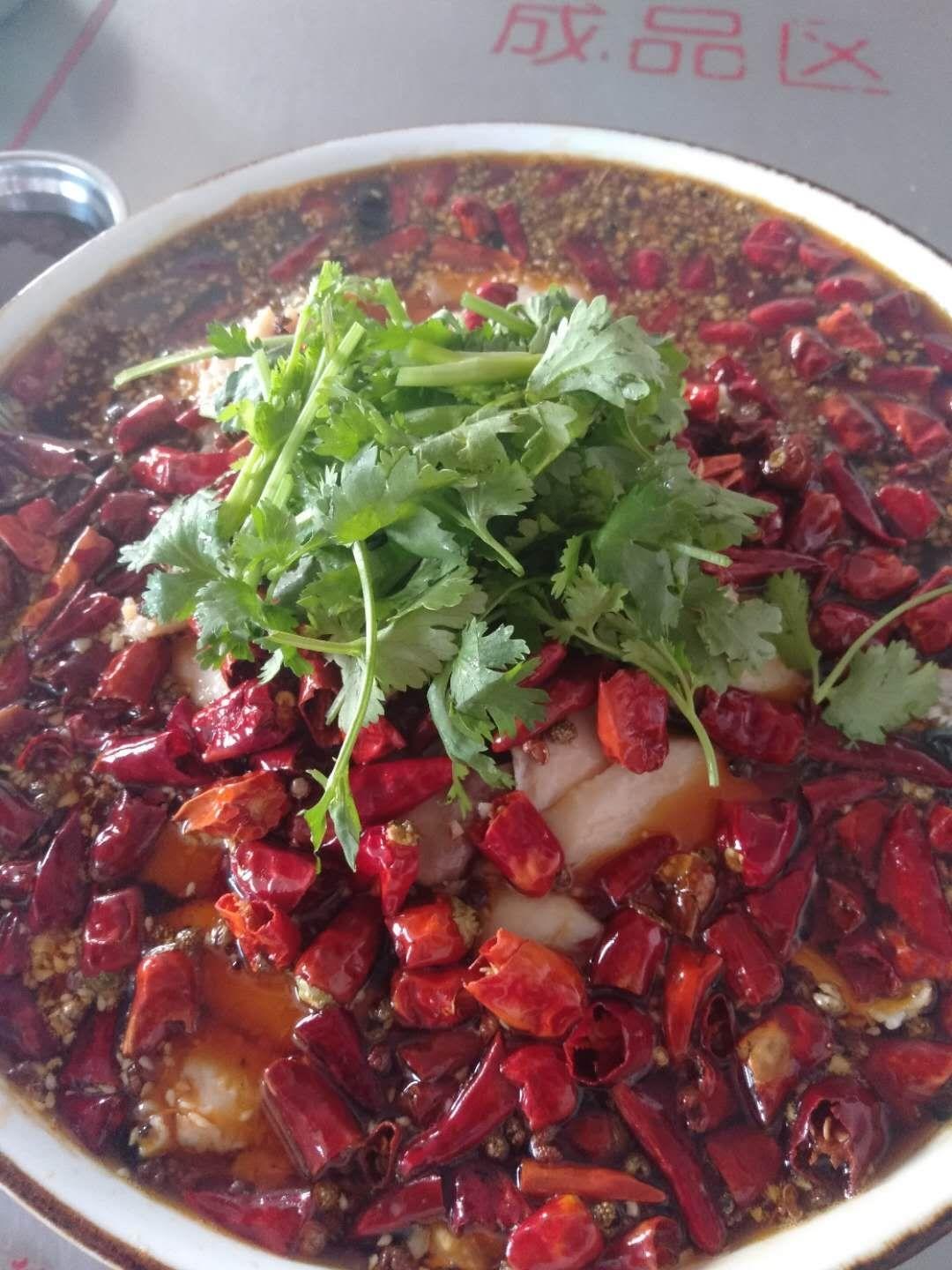 沸腾麻辣水煮鱼