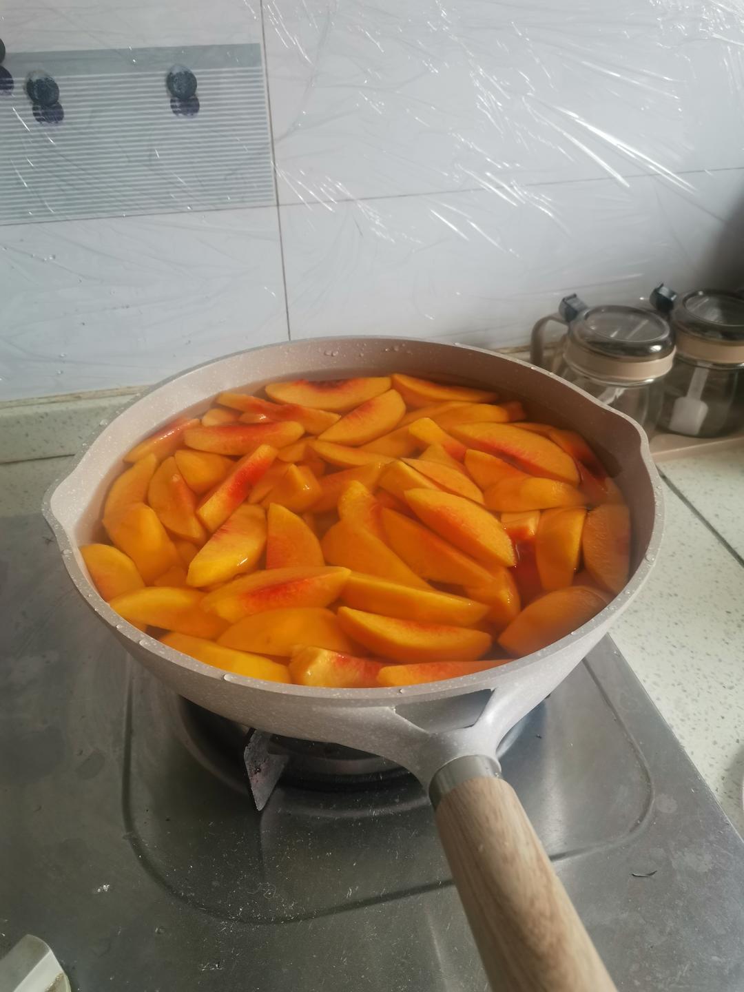 黄桃罐头