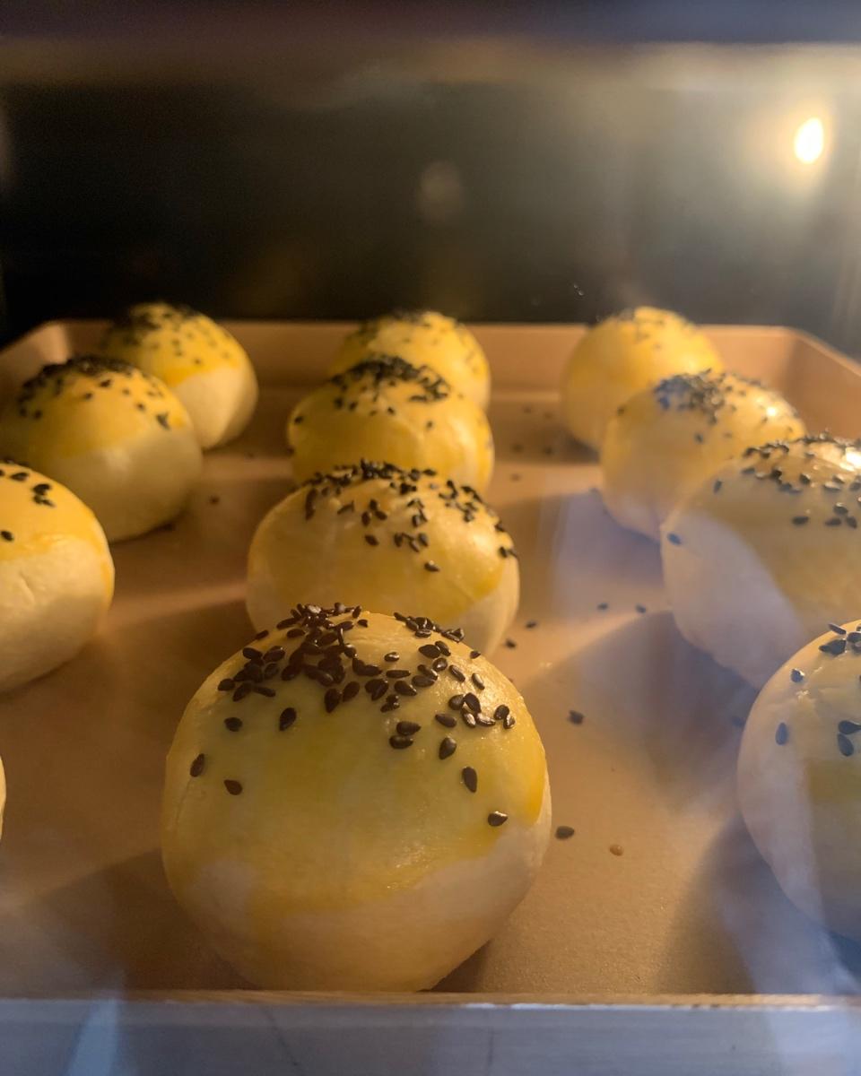 蛋黄酥酥酥（超级奶香黄油版）