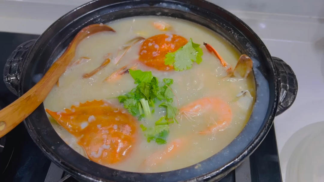 潮汕虾蟹砂锅粥