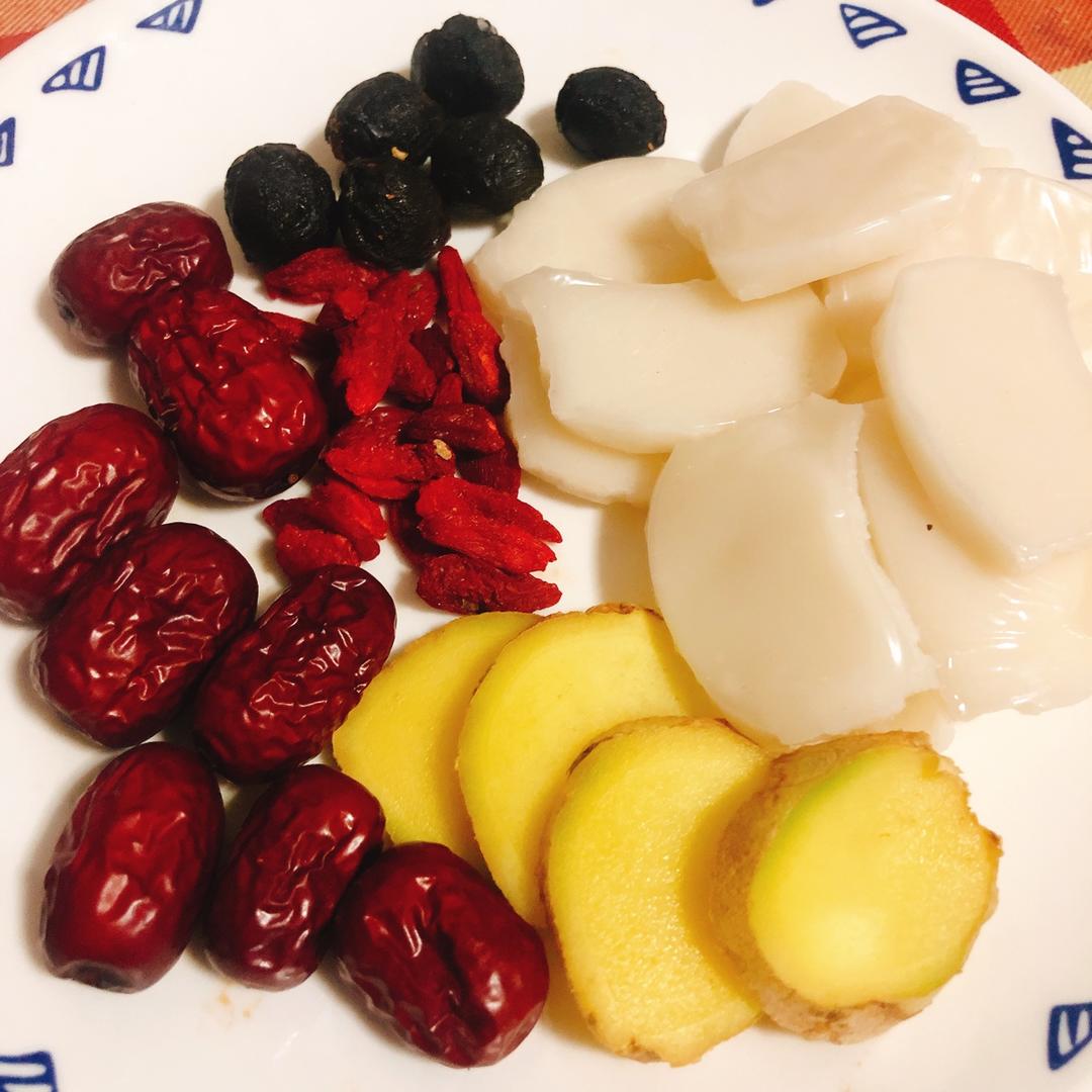 桂圆红枣鸡蛋糖水