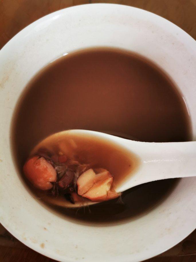 【养生调理】                       山药芡实莲子粥