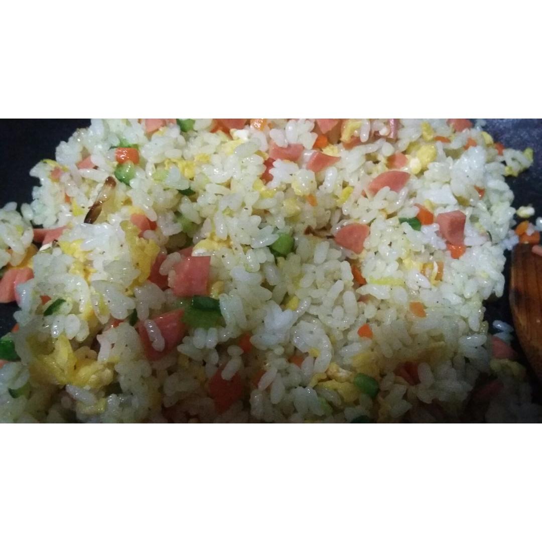 家常蛋炒饭