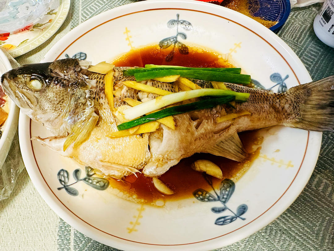 清蒸鲈鱼