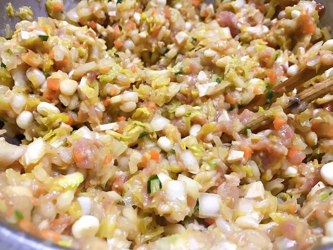 分享一个好吃的饺子馅（类似于湾仔码头的玉米鲜肉饺子馅）
