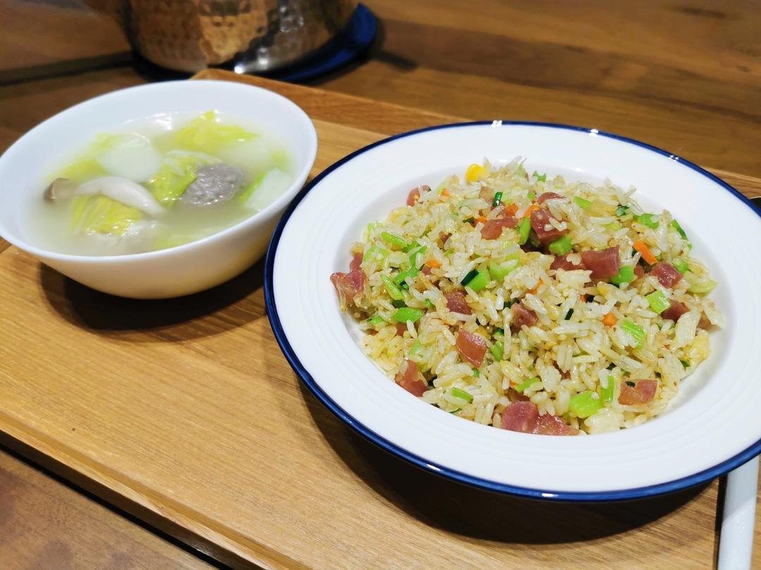 腊肠炒饭