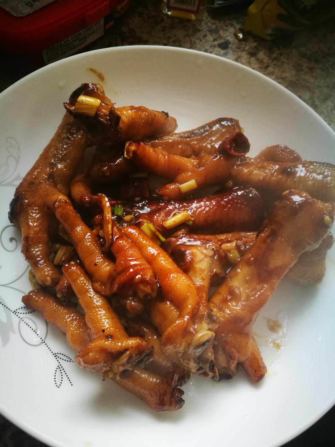 香辣烧鸡爪