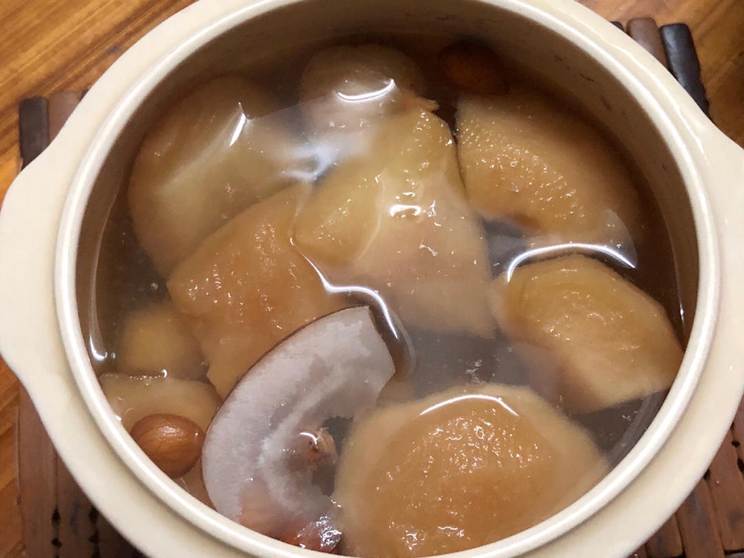 海底椰南北杏炖苹果