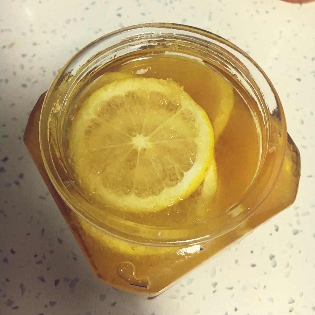 就那小破孩儿做的蜂蜜柠檬片