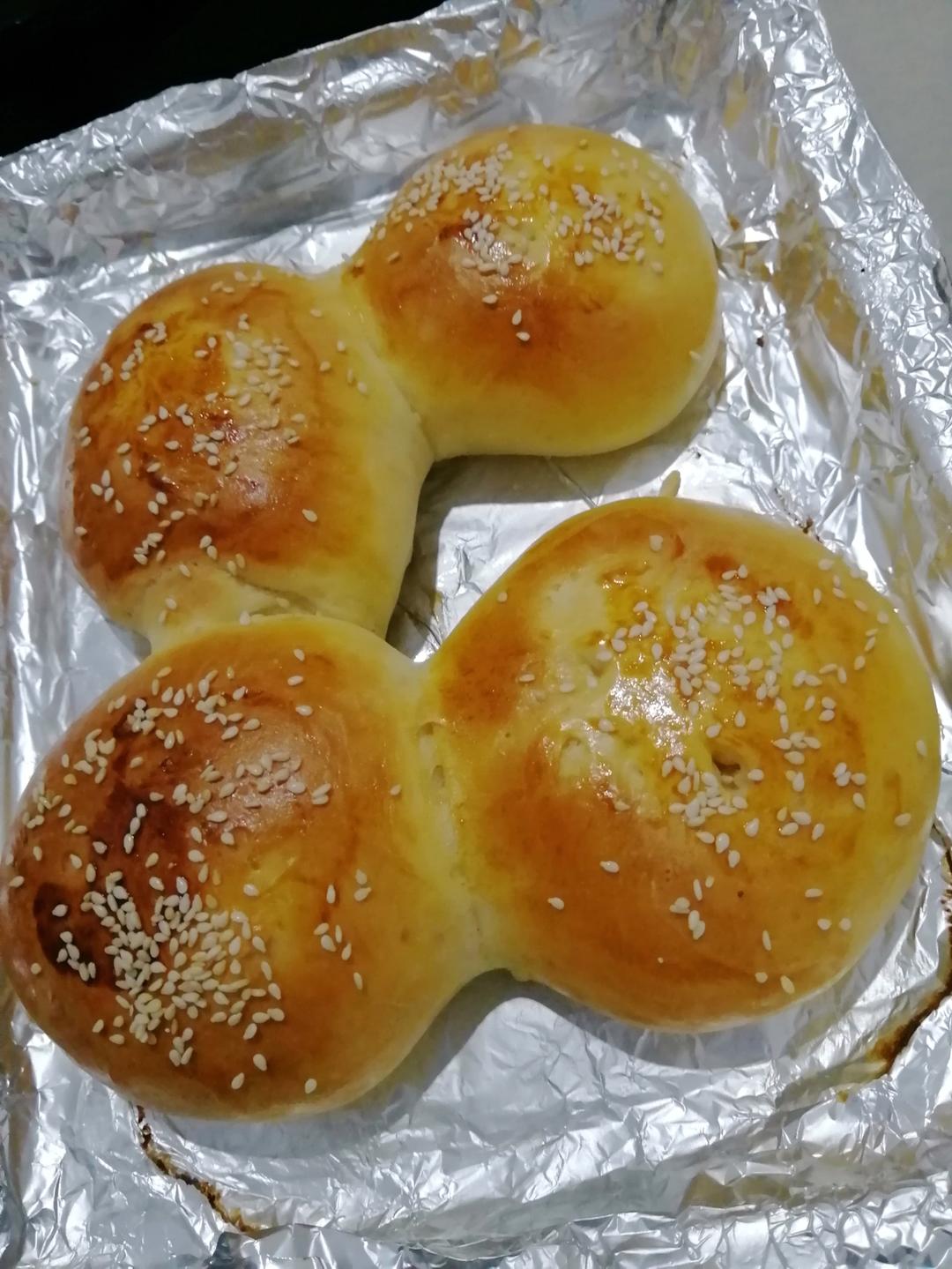 普通面粉做的柔软小餐包