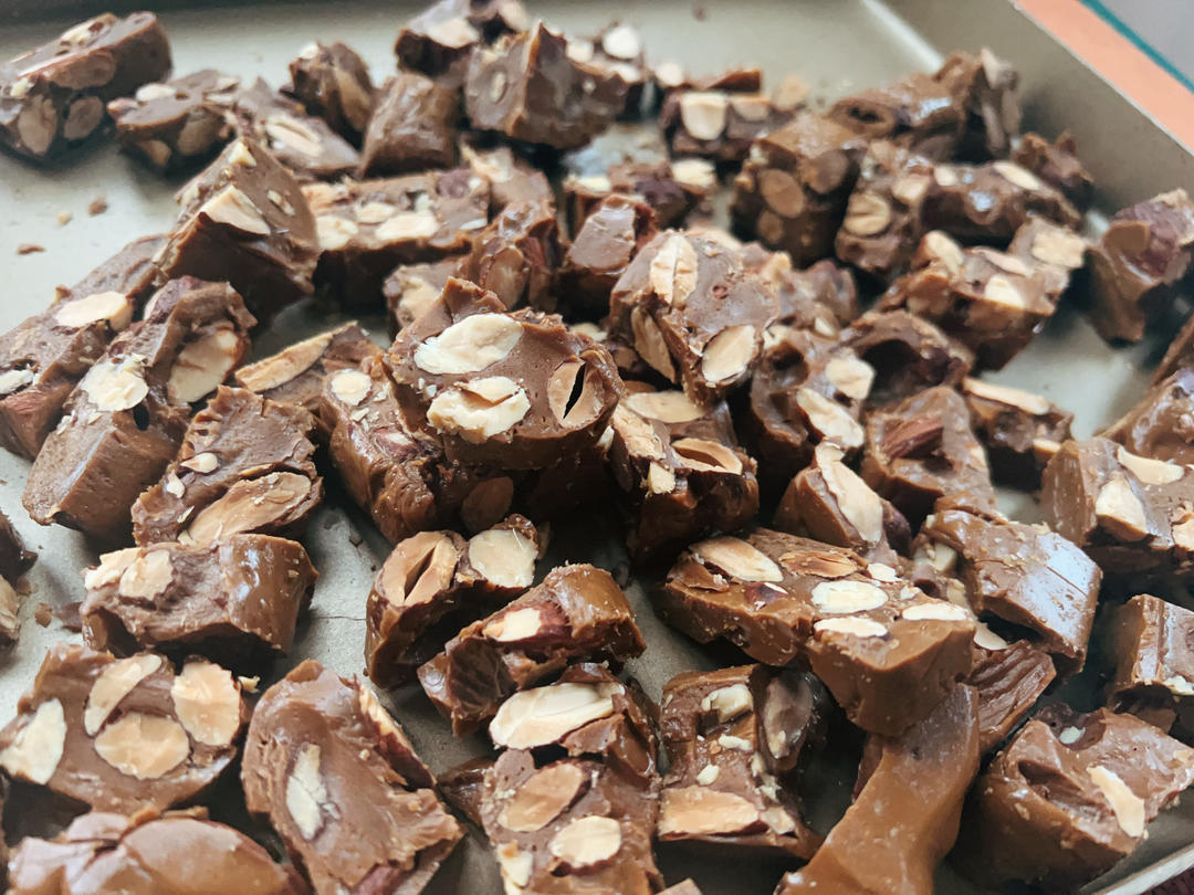 海盐杏仁太妃糖-