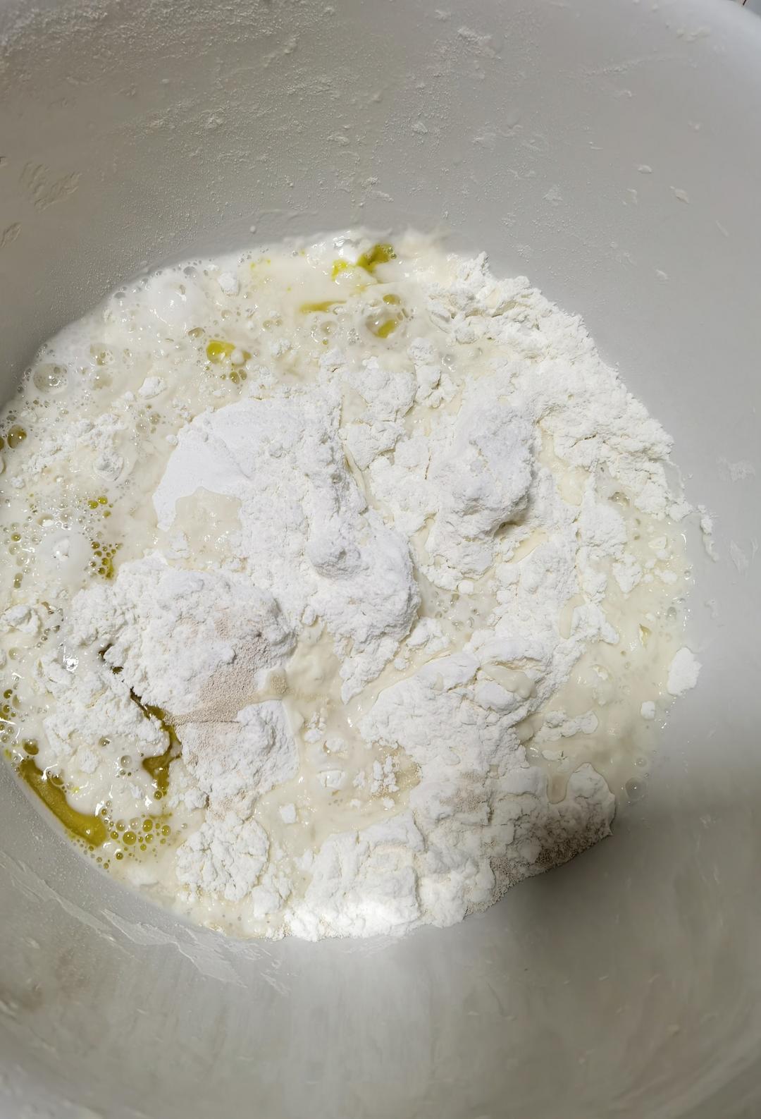 纯奶手撕吐司的做法 步骤1