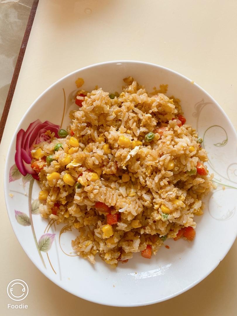 好吃到停不下来的酱油蛋炒饭