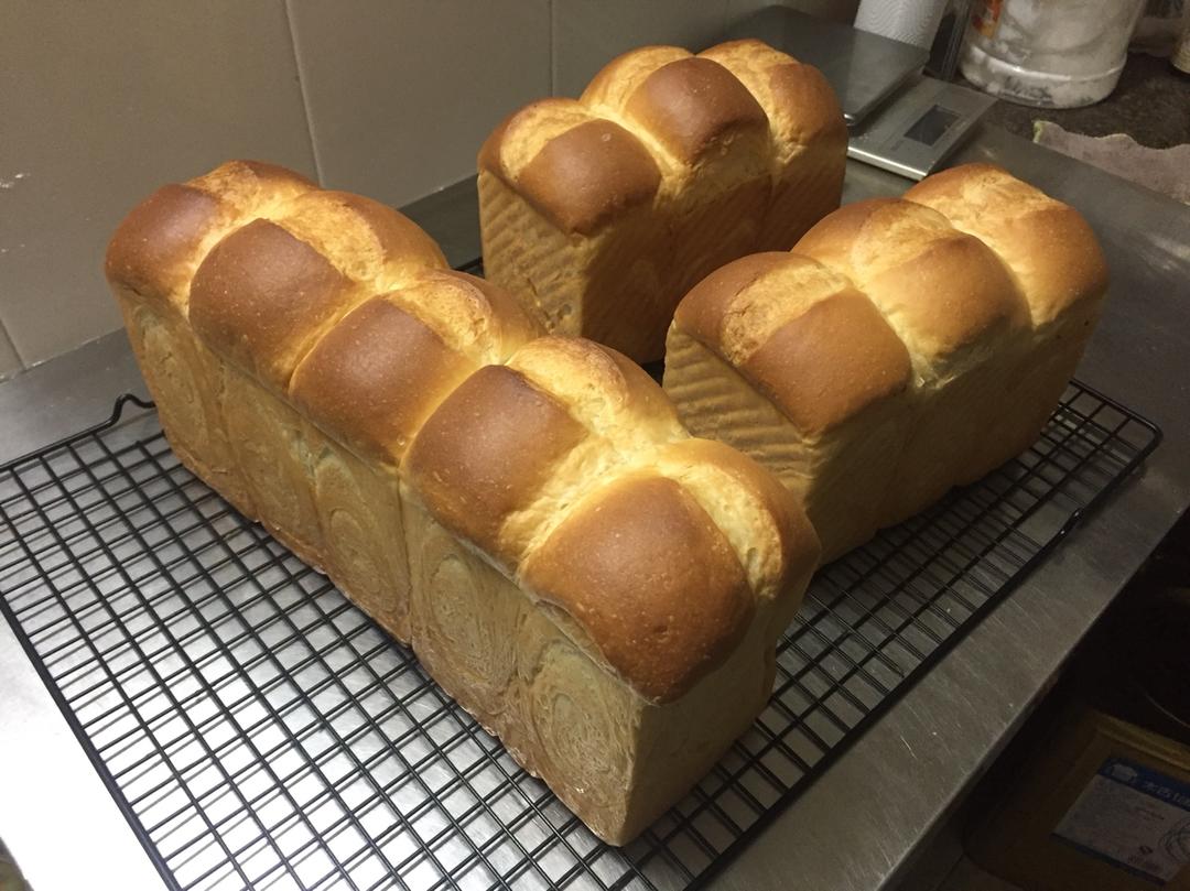 重料淡奶油吐司