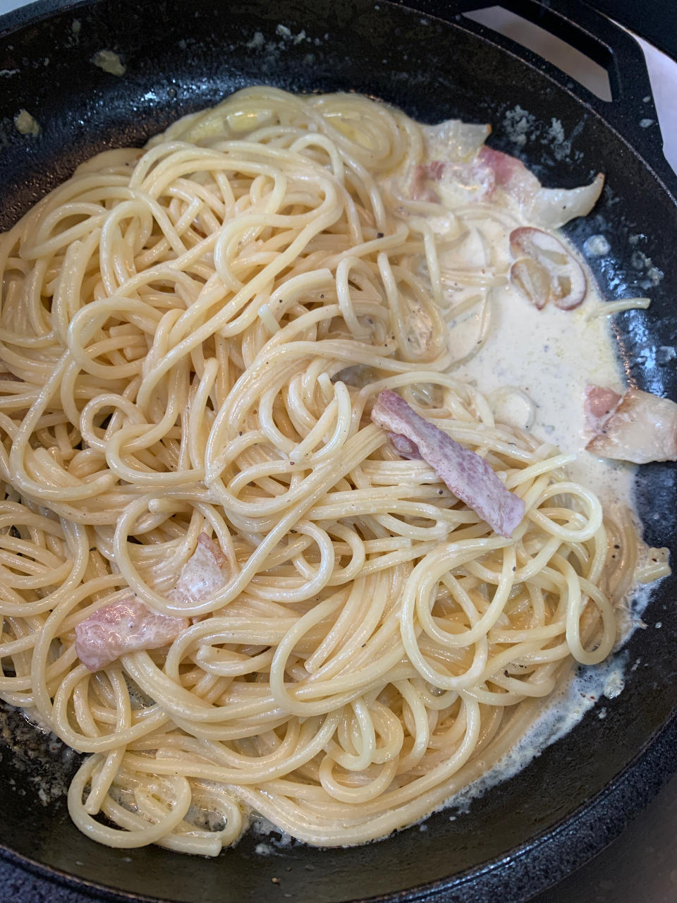 奶油蘑菇培根意大利面