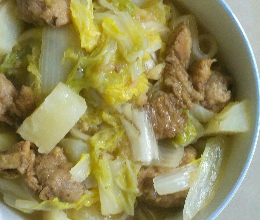 土豆白菜猪肉炖粉条