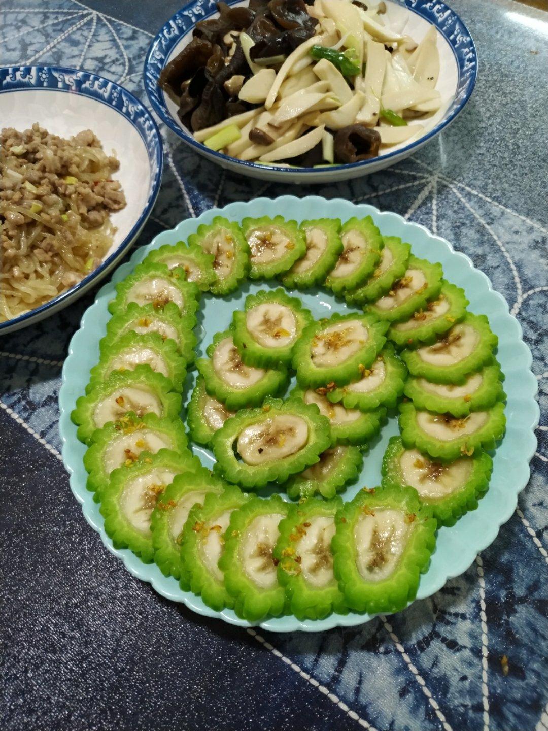 苦瓜酿香蕉