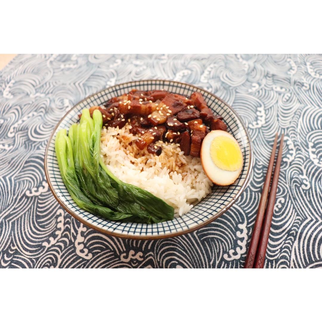 家常卤肉饭