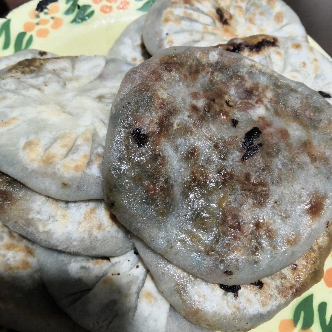 会连续吃八个的萝卜馅饼