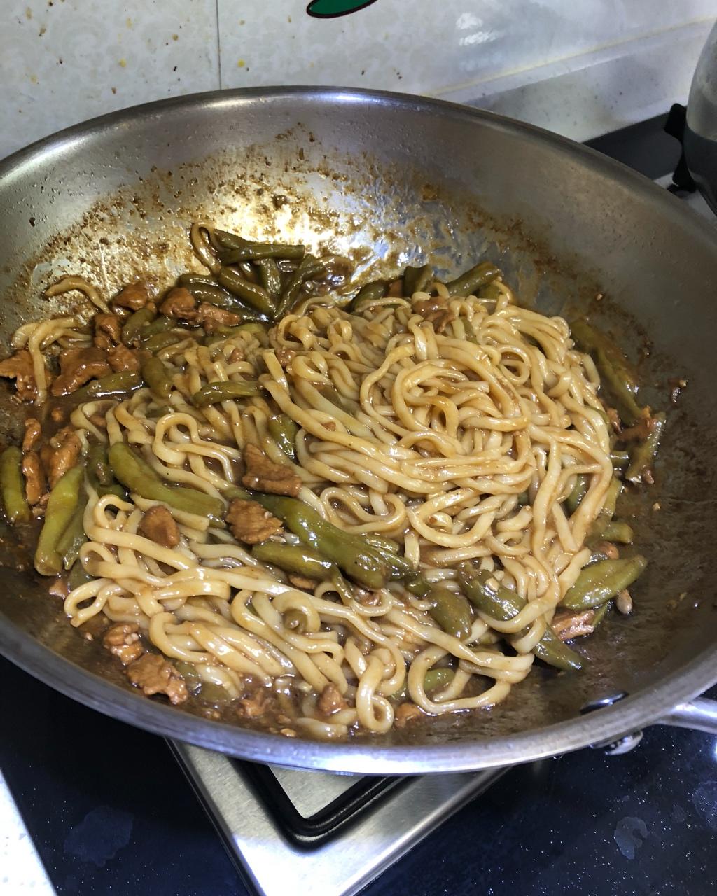芸豆焖面（附万能的腌肉不老的办法）