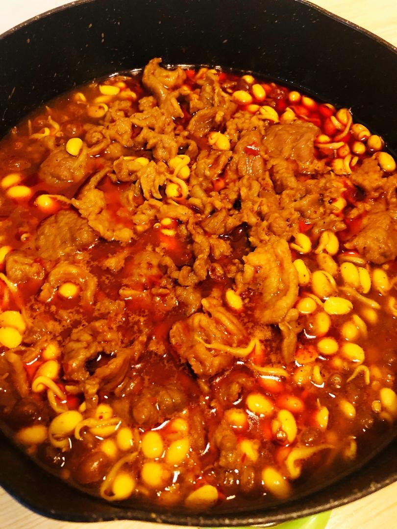 水煮牛肉