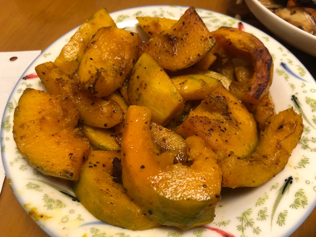 简单快手，小朋友也爱吃的香甜黄油煎南瓜