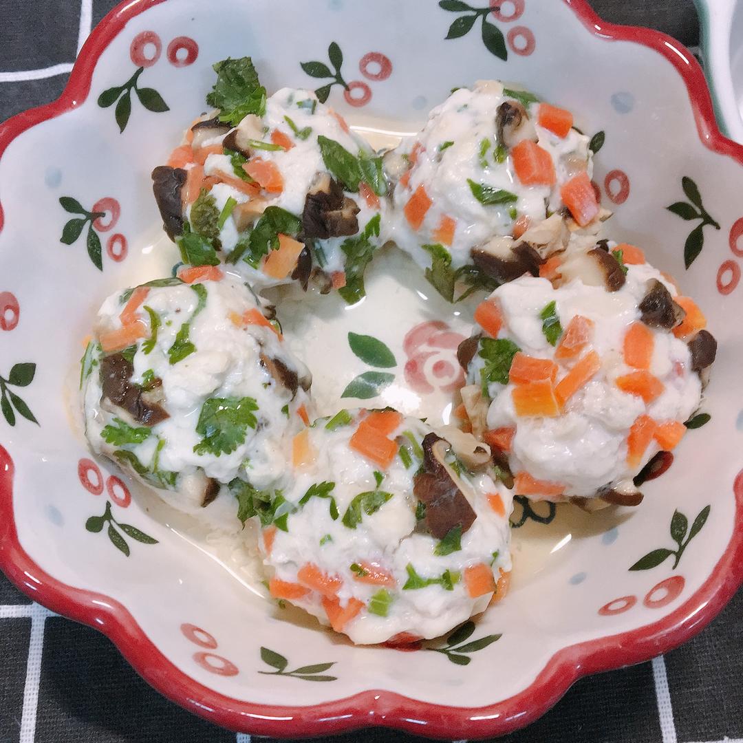 香菇胡萝卜鸡胸肉丸