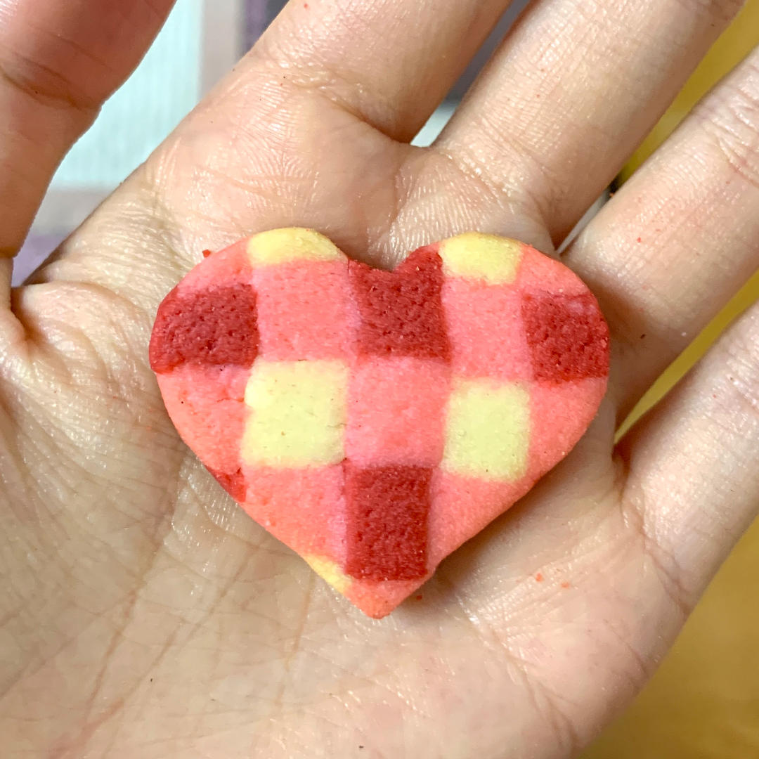 适合情人节告白的心形格子曲奇饼干