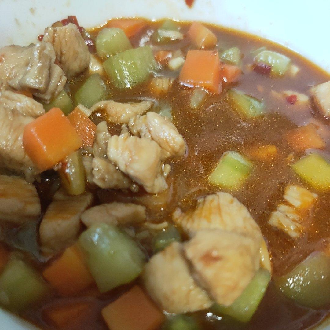 今日菜谱：宫保鸡丁