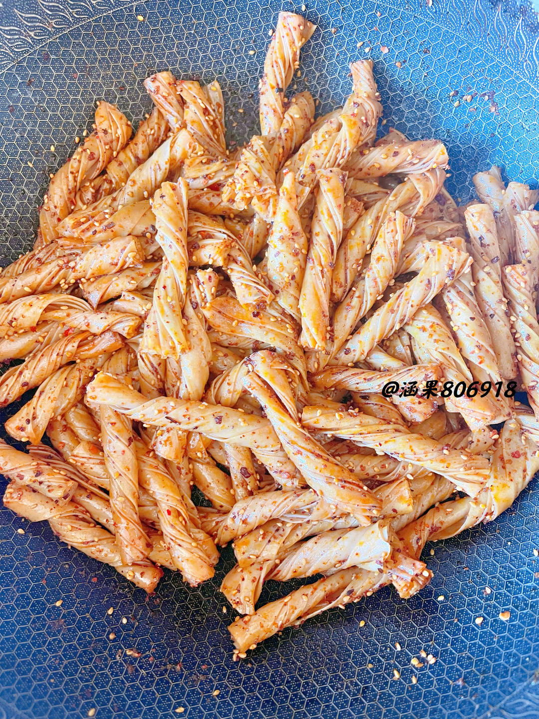 自制辣条豆筋的做法 步骤6