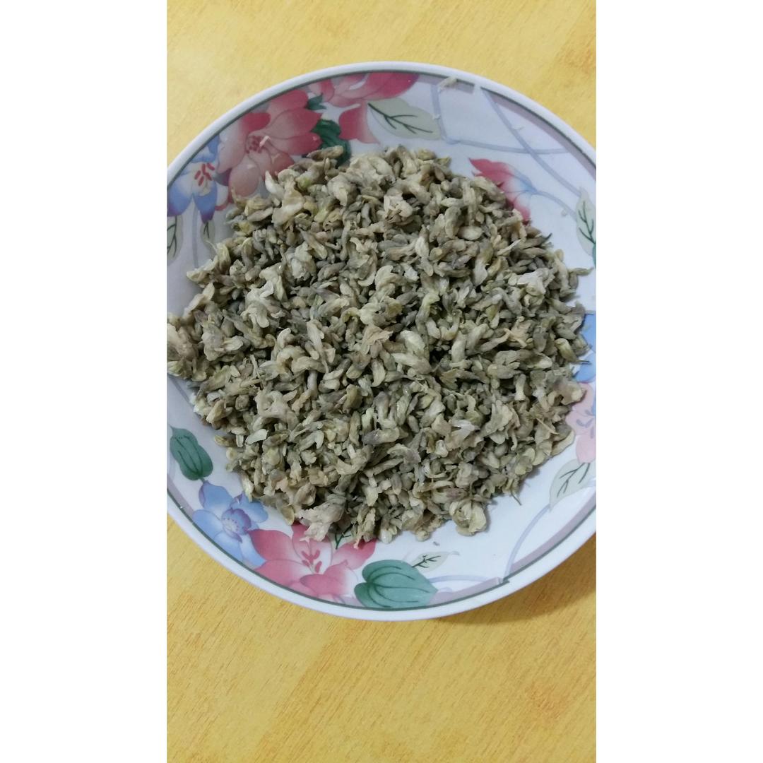 蒸槐花