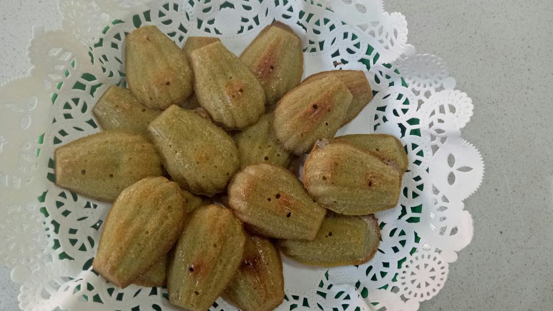 抹茶玛德琳蛋糕