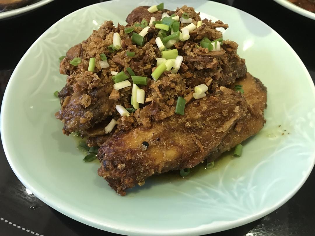 蒜香炸鸡翅