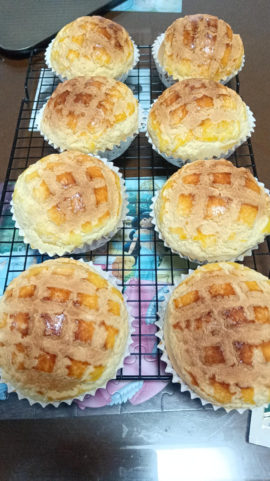 又刷菠萝包，波兰种，更软更酥更香