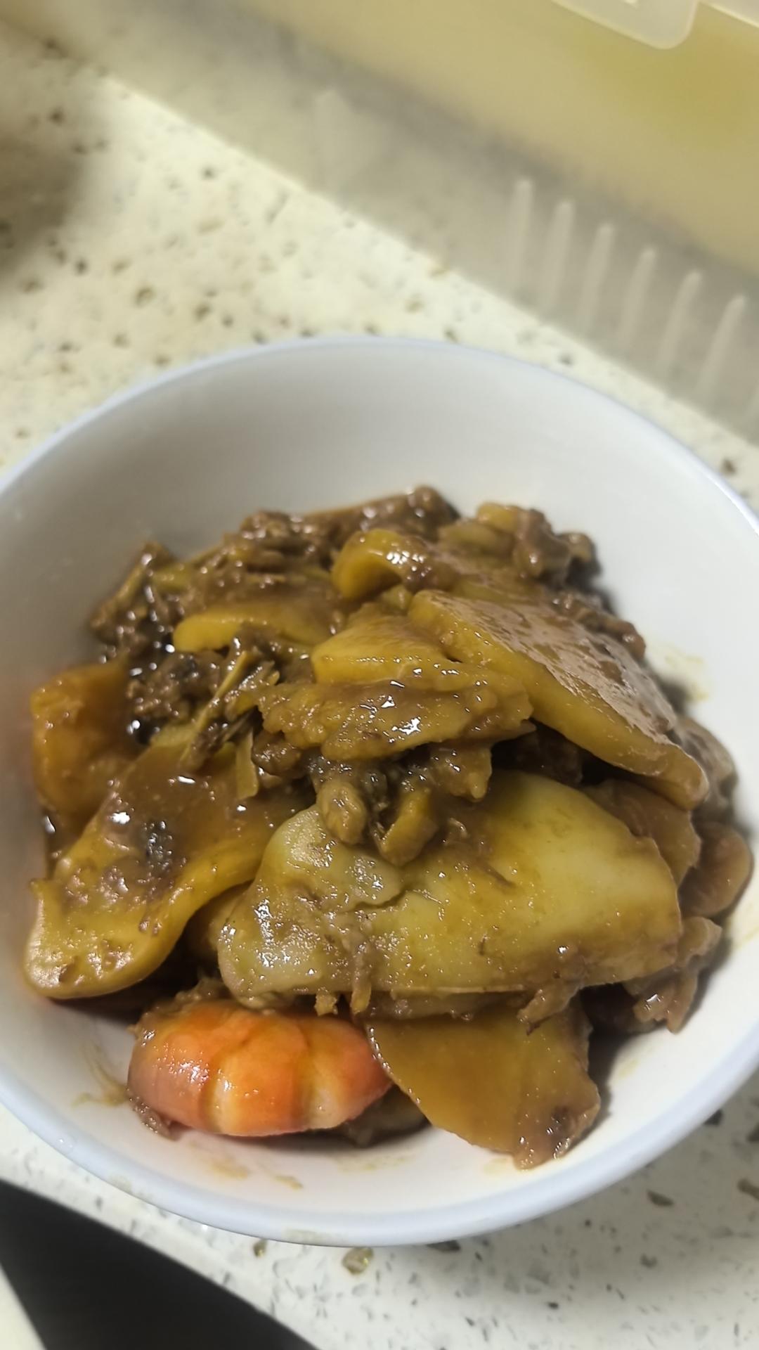 胖哥俩肉蟹煲