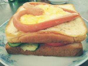 爱心煎蛋三明治的做法 步骤7